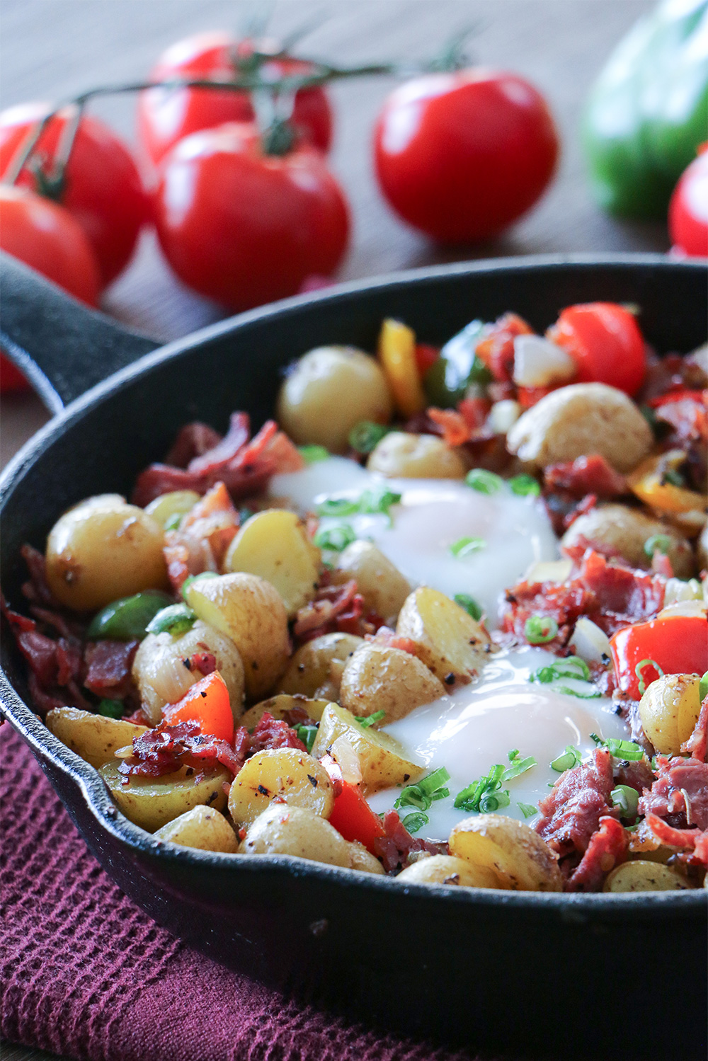 Montreal Smoked Meat Breakfast Hash Emi Cooks